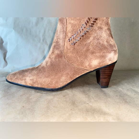 Cold water Creek Leather Boots Size 6M - Picture 11 of 11